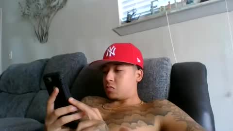 CHINO online show from January 17, 6:23 pm