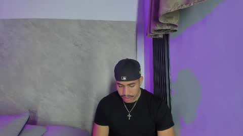 Chris  online show from June 13, 12:15 pm