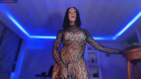 chloe_cooperr online show from February 27, 5:00 am