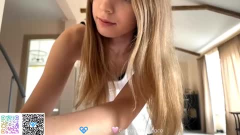 hloe online show from October 27, 12:27 pm