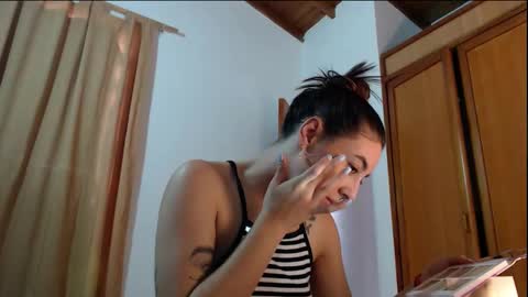 Chloe  online show from February 19, 7:57 pm