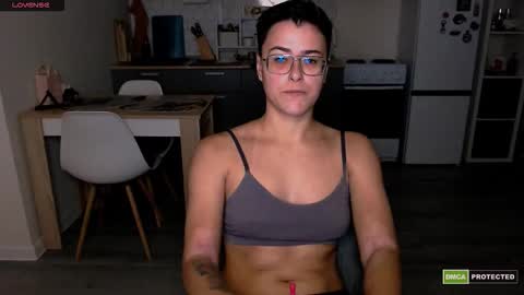 Eva and Sandra online show from September 17, 7:39 pm