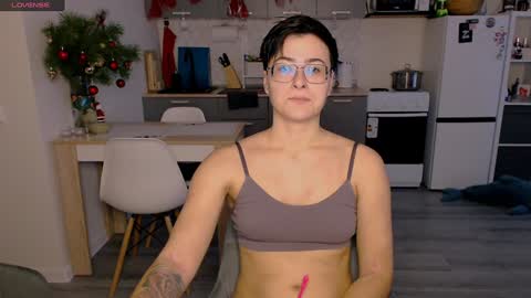 Eva and Sandra online show from January 4, 9:54 am