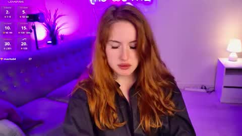 Chloe online show from July 9, 10:36 pm