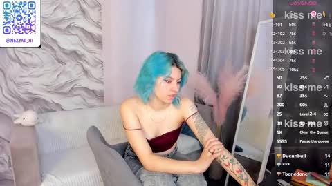 Snapshot of chloebloss0m chatting on September 24, 2:51 am Boni online show from September 24, 2:51 am