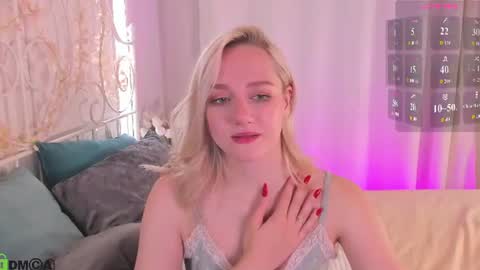 Chloe Deccker online show from July 26, 1:58 am