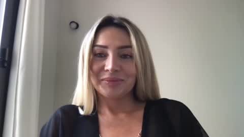 Chloe online show from July 1, 2:48 pm