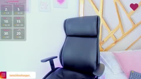  Chloe Harper  online show from October 2, 7:34 pm