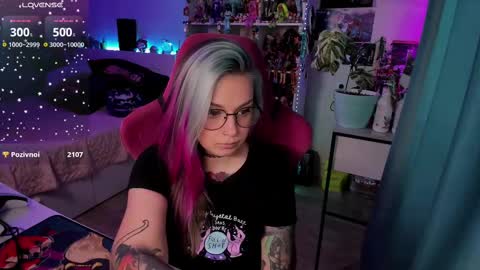 ChloeKohaku online show from February 11, 9:42 am