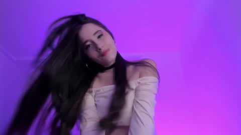 chloeminn online show from February 24, 4:32 pm