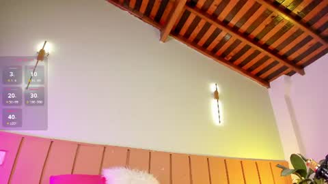chloemonet_ online show from June 15, 8:45 pm