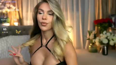 Chloe online show from July 5, 8:38 pm
