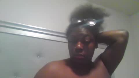 lightchocolate online show from March 15, 3:33 am