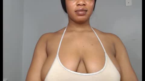 ESTHER online show from October 9, 5:07 pm