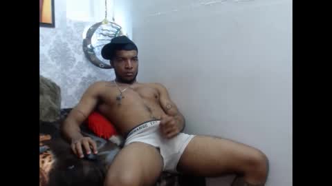 Snapshot of choco_hornyx18 chatting on October 10, 5:57 am Choco online show from October 10, 5:57 am