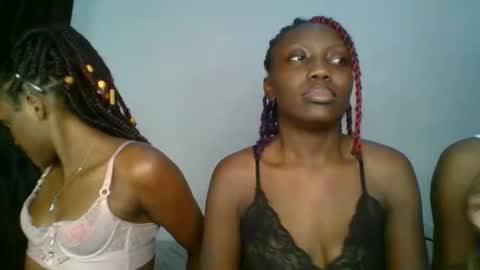 chocobear22 online show from November 10, 7:16 pm