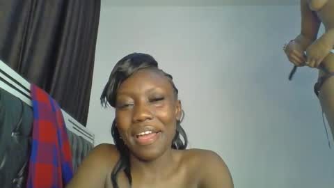 chocobear22 online show from December 15, 9:33 pm