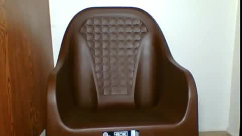 chocolate queen25 online show from October 26, 5:45 pm