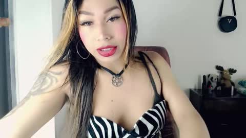 Snapshot of chocolatetriplex chatting on October 3, 11:29 am chocolatetriplex online show from October 3, 11:29 am