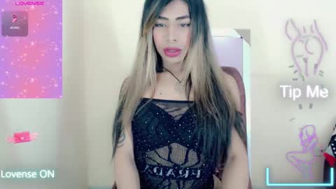 Snapshot of chocolatetriplex chatting on February 7, 6:56 am chocolatetriplex online show from February 7, 6:56 am