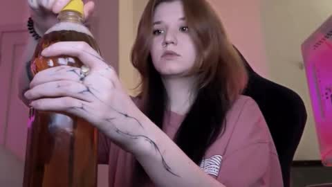 Lissa online show from March 22, 5:50 pm