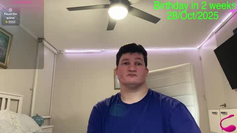 Snapshot of chris___evanss chatting on October 9, 12:05 am Chris Evens online show from October 9, 12:05 am