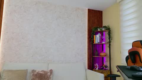 chris reilly online show from December 18, 10:49 pm