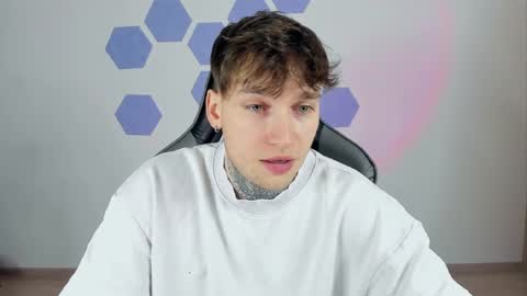 Chris Tyson online show from February 27, 1:52 am