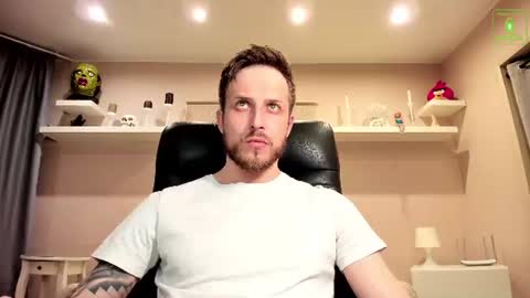 Chris online show from July 26, 10:18 pm