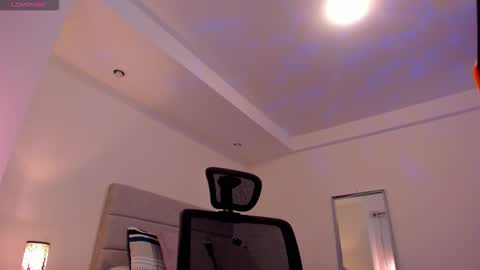 chrismorgan24 online show from February 13, 1:20 am