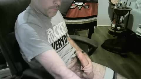 Snapshot of chrisprngr chatting on October 24, 9:10 am chrisprngr online show from October 24, 9:10 am