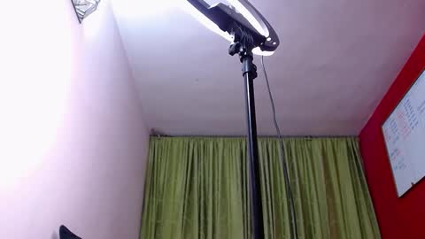 chriss_james online show from October 31, 2:23 am