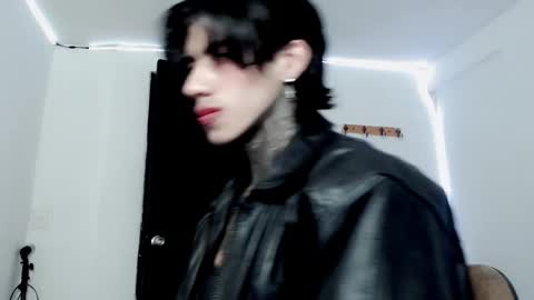 CHRIS  INDEPENT MODEL online show from January 27, 10:06 pm