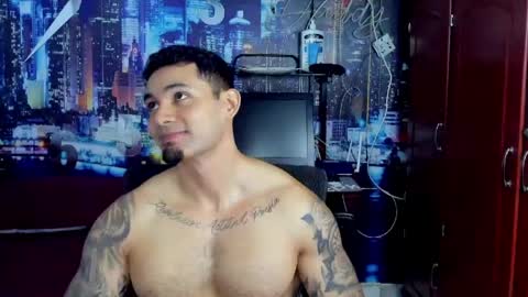 Chriss Stewart online show from May 30, 4:22 am