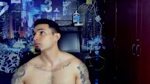 Chriss Stewart online show from June 19, 2:28 am
