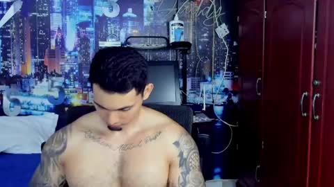 Chriss Stewart online show from June 2, 2:13 am