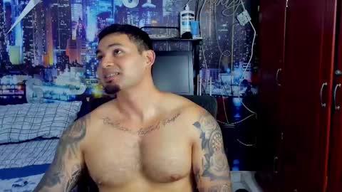 Chriss Stewart online show from February 7, 5:10 am