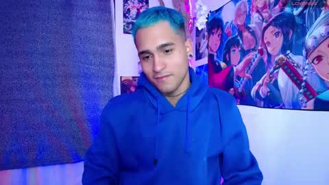 Snapshot of chriss_wg_ chatting on December 7, 6:05 am Christian Wang online show from December 7, 6:05 am