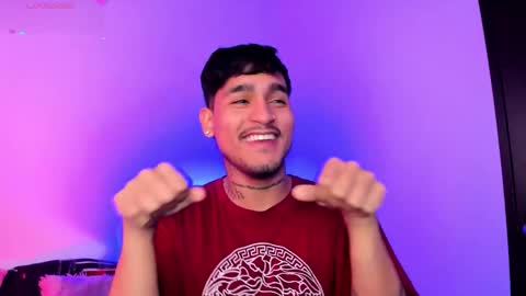 Christian Wang online show from December 4, 2:27 pm