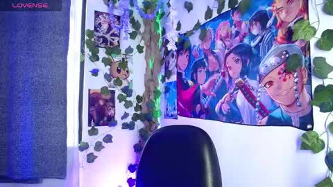 Snapshot of chriss_wg_ chatting on December 19, 11:39 am Christian Wang online show from December 19, 11:39 am