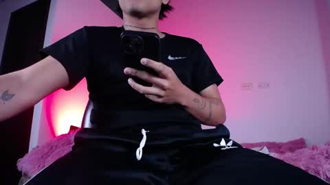 Snapshot of chriss_wg_ chatting on October 13, 1:18 am Christian Wang online show from October 13, 1:18 am