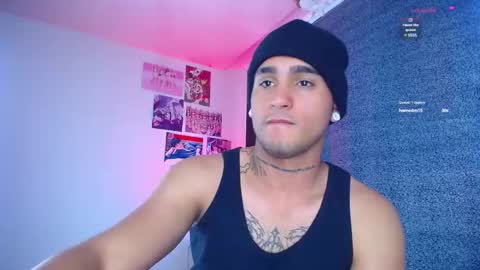 Snapshot of chriss_wg_ chatting on February 17, 3:55 pm Christian Wang online show from February 17, 3:55 pm