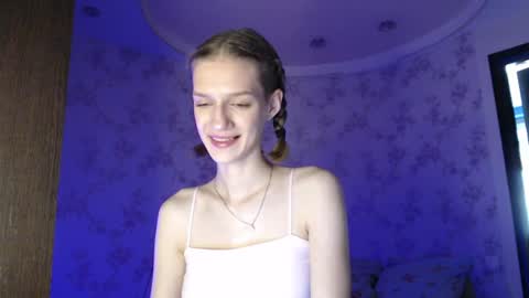 chrissy_joyful online show from July 4, 4:05 am