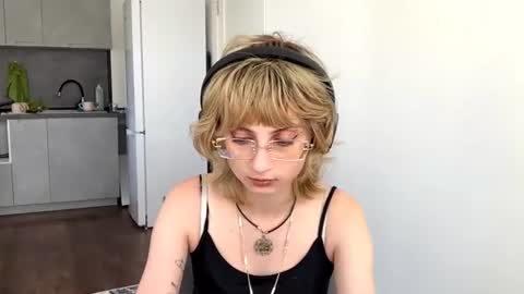 christenitaliano online show from July 28, 12:48 pm