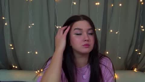 Christina online show from November 29, 6:48 pm