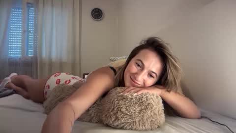 Christine online show from October 29, 1:57 pm