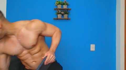 Christopher online show from February 16, 7:38 pm