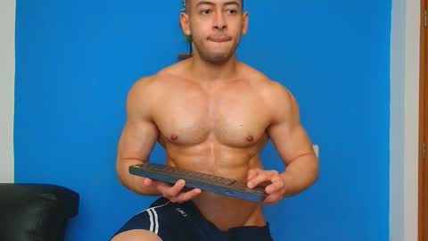 Christopher online show from January 26, 8:02 pm