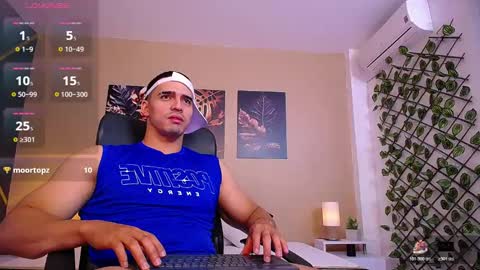 Christopher Black online show from December 3, 1:56 pm