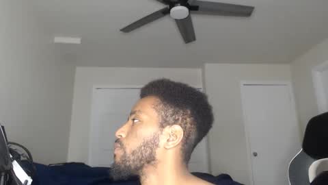 ChrisVacherx online show from December 3, 2:01 am